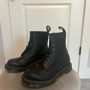 never worn black Dr. Martens size 8
